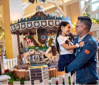 Vacation : 2027 Walt Disney World - Resort Hotel Package With Disney Quick-Service Dining Plan